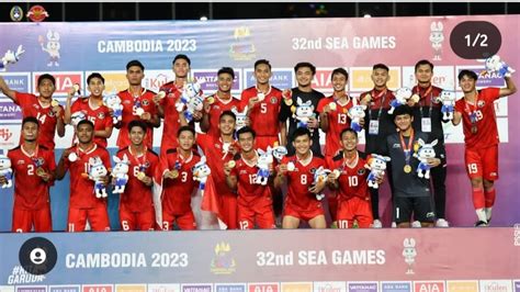 Sertifikat, penghargaan, tanda, atau dokumen yang dipajang di indonesia sea games 87 populer pilihan gold murah online dan Kartu Halo Telkomsel terbaik.